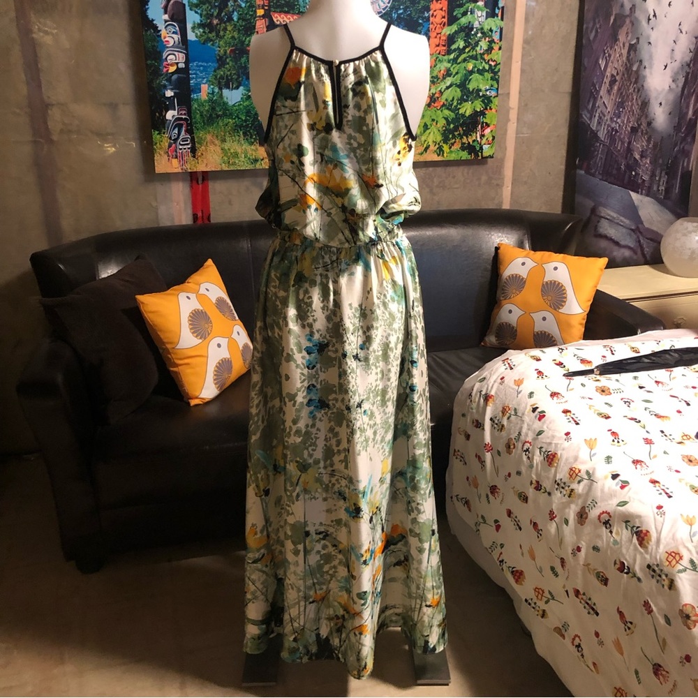 Gorgeous floral Lucy & Co. dress.  Full length.  Size S.  Excellent condition.